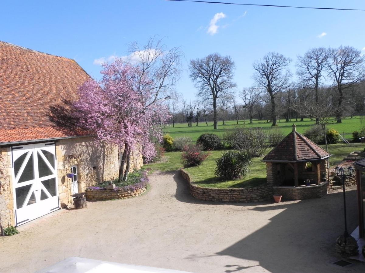 Domaine de la Guinchère L'Hopital-le-Mercier Extérieur photo