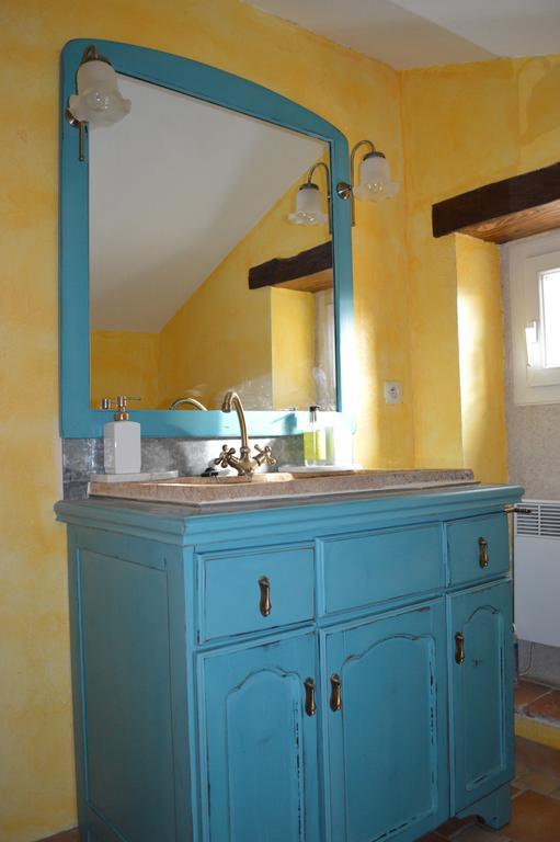 Domaine de la Guinchère L'Hopital-le-Mercier Extérieur photo