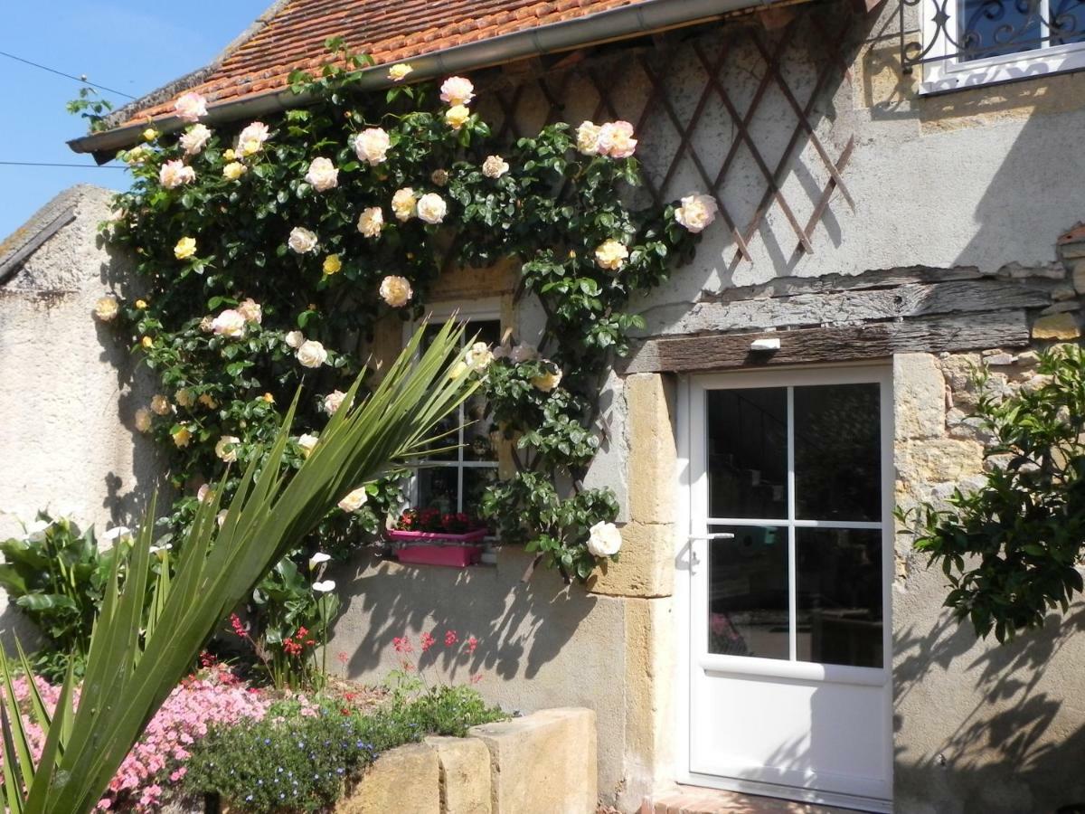 Domaine de la Guinchère L'Hopital-le-Mercier Extérieur photo